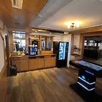 Отель Smart B&b2 Bb2 313 *