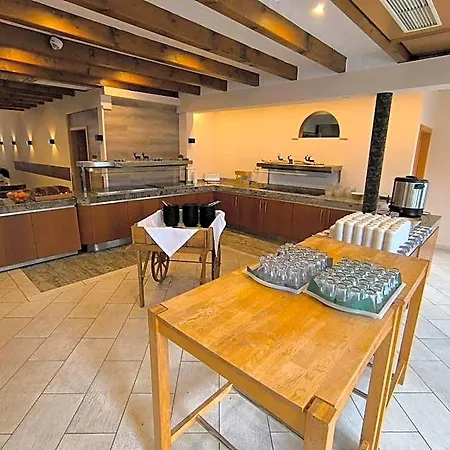 Smart B&b2 Bb2 313 מלון