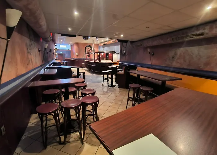 Smart B&b2 Bb2 313 ホテル *