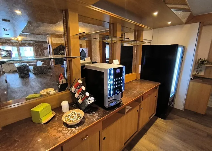 ホテル Smart B&b2 Bb2 313 *